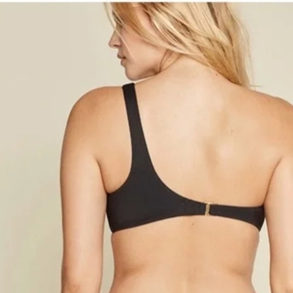 Andie Swim The Wyndwood Top One Shoulder Bikini in Black Sustainable - Picture 2 of 8
